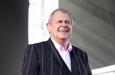 John Farnham unable to sing after cancer battle