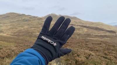 Columbia Fast Trek III Fleece Gloves review: just a great pair of gloves for hiking at any pace