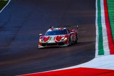 Ferrari | Imola, Shell AM: Cheung leads top 6 through into superpole in wet qualifying