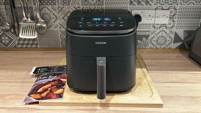 Cosori TurboBlaze 6L Air Fryer review: a convenient, multifunctional air fryer with inconsistent results