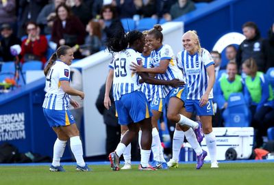 Nikita Parris helps end former club Manchester United’s perfect start to WSL season