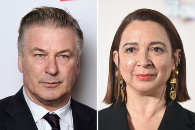 Alec Baldwin returns to 'Saturday Night Live' to spoof Bret Baier interview with Kamala Harris