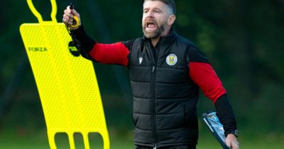 Stephen Robinson fumes at ‘unacceptable’ St Mirren showing against Hearts