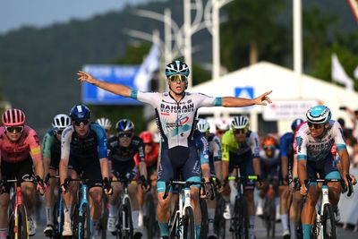 Govekar wins Tour of Guangxi stage 6 as Van Eetvelt claims last WorldTour GC victory of season