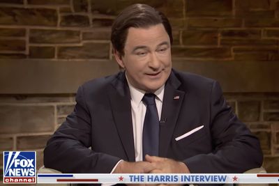 Baldwin returns to "SNL" as Bret Baier