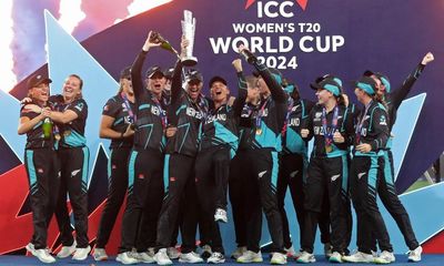 New Zealand win T20 World Cup after Melie Kerr’s heroics stun South Africa