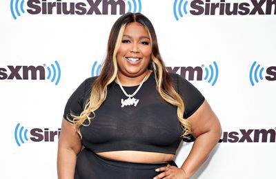 Lizzo mocks Donald Trump at Kamala Harris rally after he criticises Detroit