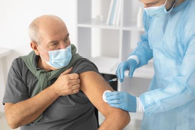 RSV Vaccine Effective In Cutting Hospitalization In Older Adults, Immunocompromised Individuals: Study