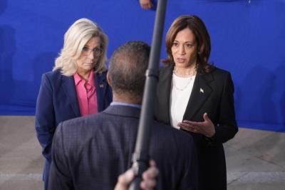 Kamala Harris Courts Suburban Voters With GOP Critic Liz Cheney