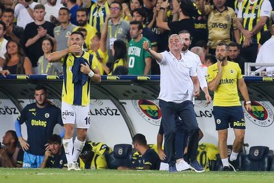 Jose Mourinho's Fenerbahce 'mixed with unhappiness and hopelessness' ahead of Manchester United reunion