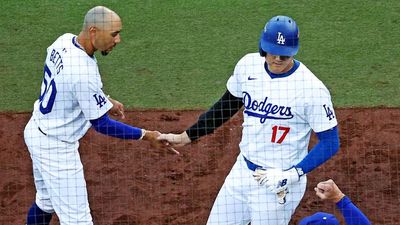 Who Are the World Series Announcers for Yankees-Dodgers?