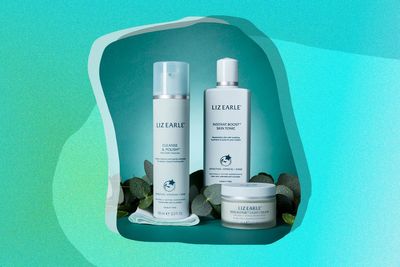 This Liz Earle hot cloth cleanser bundle is reduced from £70 to £35