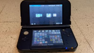 A TechTuber nostalgically runs Windows 95 on a Nintendo 3DS with 256MB of RAM and a stylus pen — but painfully slow boot times hashed his mellow