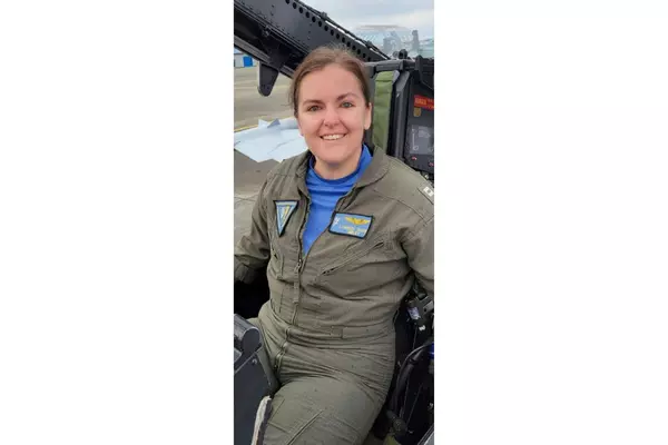 Navy identifies 2 killed in fighter jet crash as female aviators from California