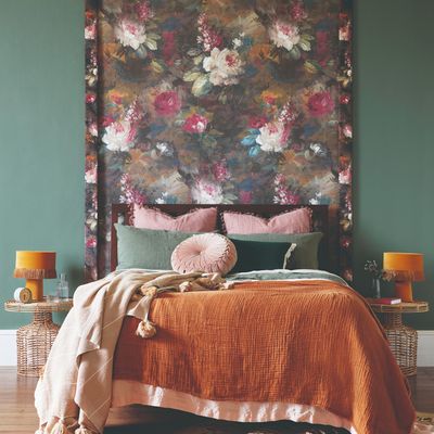 Do your bedside lamps need to match? Design experts agree on this approach for a calming scheme