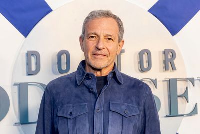 Disney To Name Bob Iger's Replacement In Early 2026