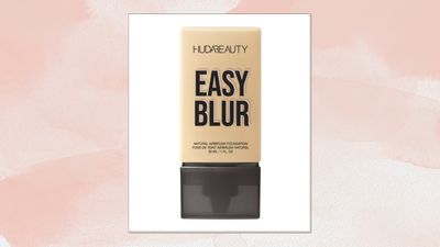 I'm not a fan of matte foundation, but this viral blurring base changed my mind