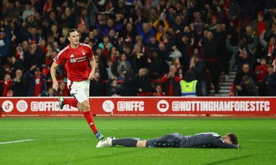 Nottingham Forest’s Chris Wood floors Crystal Palace after Henderson blunder