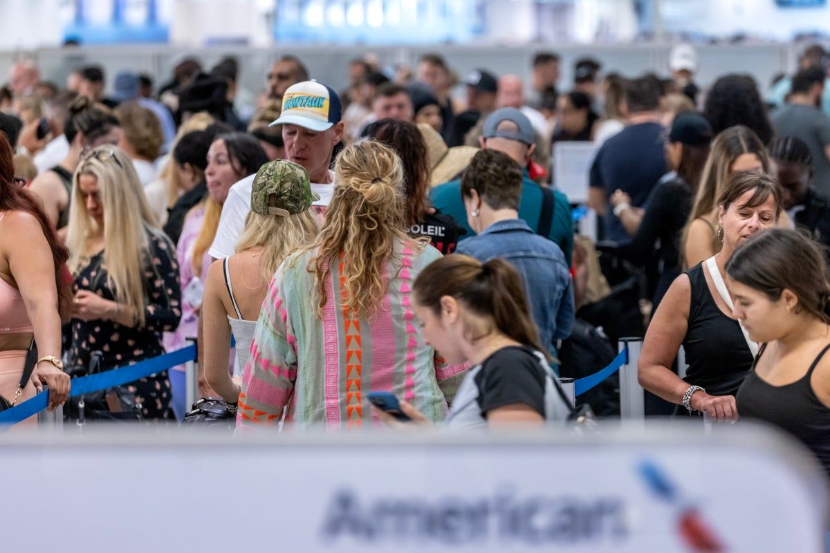 American Airlines is testing a huge flight boarding…