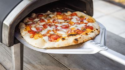 A career testing pizza ovens has proven to me that these 6 accessories are must-haves