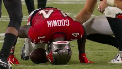 Chris Godwin Suffers Gruesome Leg Injury During 'Monday Night Football'