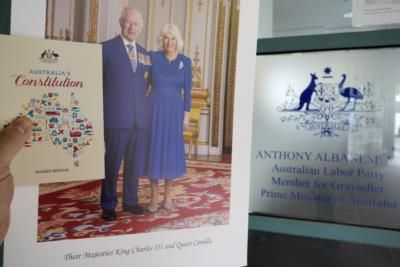 Australian Lawmaker Offers Free Portraits Of King Charles