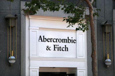 Ex-Abercrombie CEO Charged With Sex Crimes