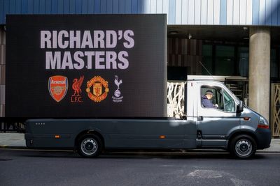 Man City fans stage protest outside Premier League headquarters