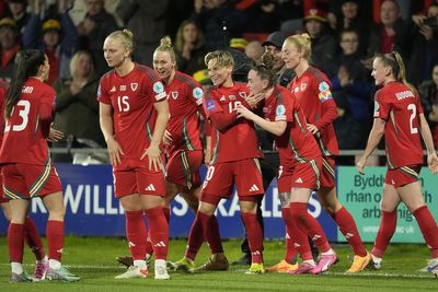 Female football pioneers ‘so proud’ if Wales reach Euro 2025 – Gloria O’Connell