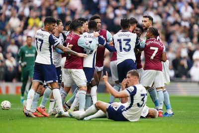 Tottenham fined £20,000 after accepting FA charge over incident in West Ham game