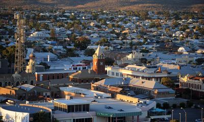 Transgrid under pressure as NSW inquiry examines how failed backup generators left Broken Hill in the dark