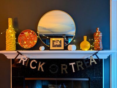 Orange and black... and pink and purple. Some twists for creative Halloween parties