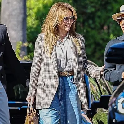 Jennifer Lopez Dresses Down One of Her Rarest Hermès Birkin Bags With a Relaxed Fall Denim Trend