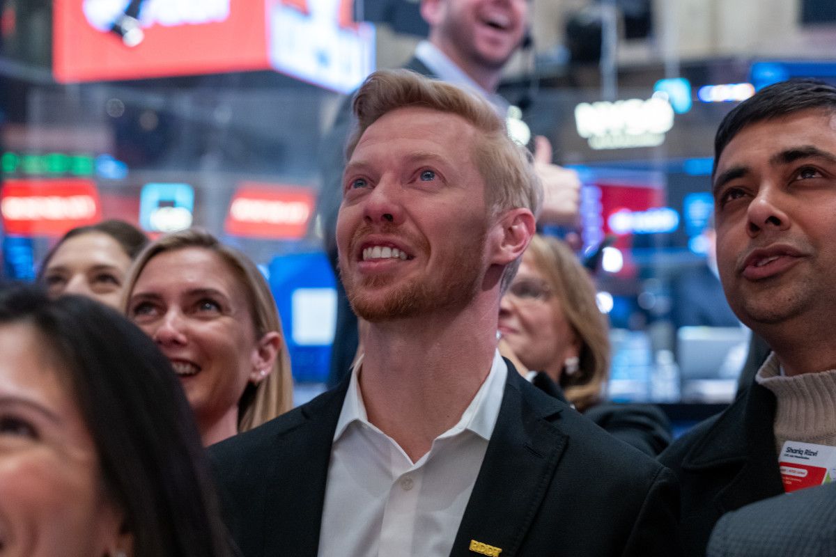 Analysts revamp Reddit stock price target ahead of…