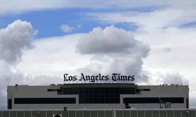 LA Times editor resigns after owner blocks presidential endorsement