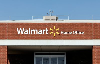 Walmart tried to make employees move to Arkansas. A top exec at Sam's Club quit in response