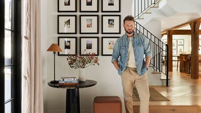 Bobby Berk just shared the solution to a perfectly cohesive gallery wall – and it's not only about the frames you use