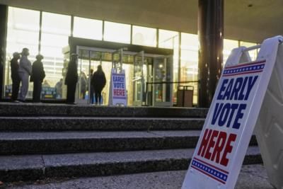 Wisconsin Sees Record Early Voting Turnout Amid System Delays