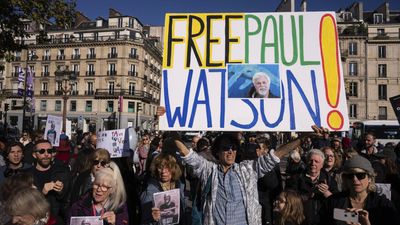 Anti-whaling activist Paul Watson requests French nationality