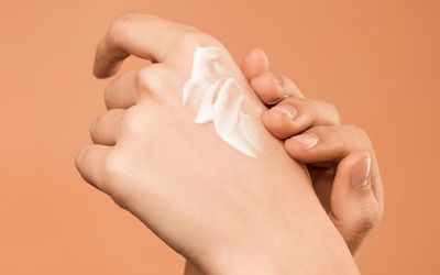 Best wound healing creams to treat cuts and scrapes