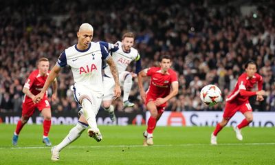 Richarlison takes charge from spot to sink AZ and keep up Spurs’ perfect start