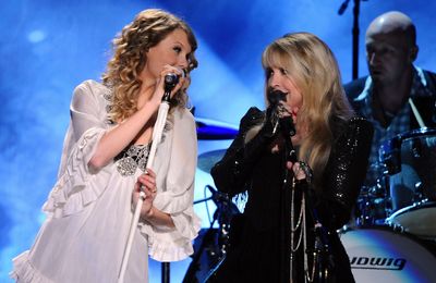 Stevie Nicks has worn bracelet given to her by Taylor Swift for nearly a year