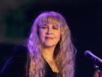 Stevie Nicks says not getting an abortion would have ended Fleetwood Mac