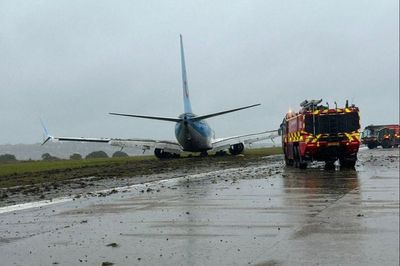 Tui flight suffered ‘catastrophic failure’ during landing at Leeds Bradford, investigation finds