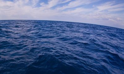 Sliver of cool surface water 2mm deep helps oceans absorb CO2, say scientists