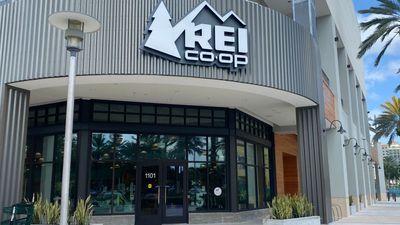 REI is selling a $700 two-person tent for only $315, and shoppers say it's actually easy to set up