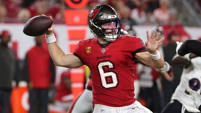 Buccaneers' Baker Mayfield Won't Face Discipline After Using Zyn on Sidelines