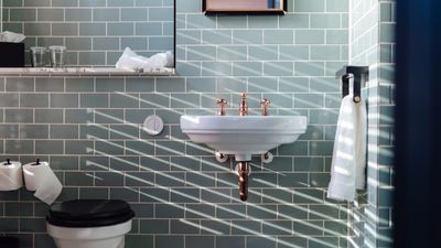 Have you heard of the inside-out bathroom cleaning method? Pros explain what it is and how to do it