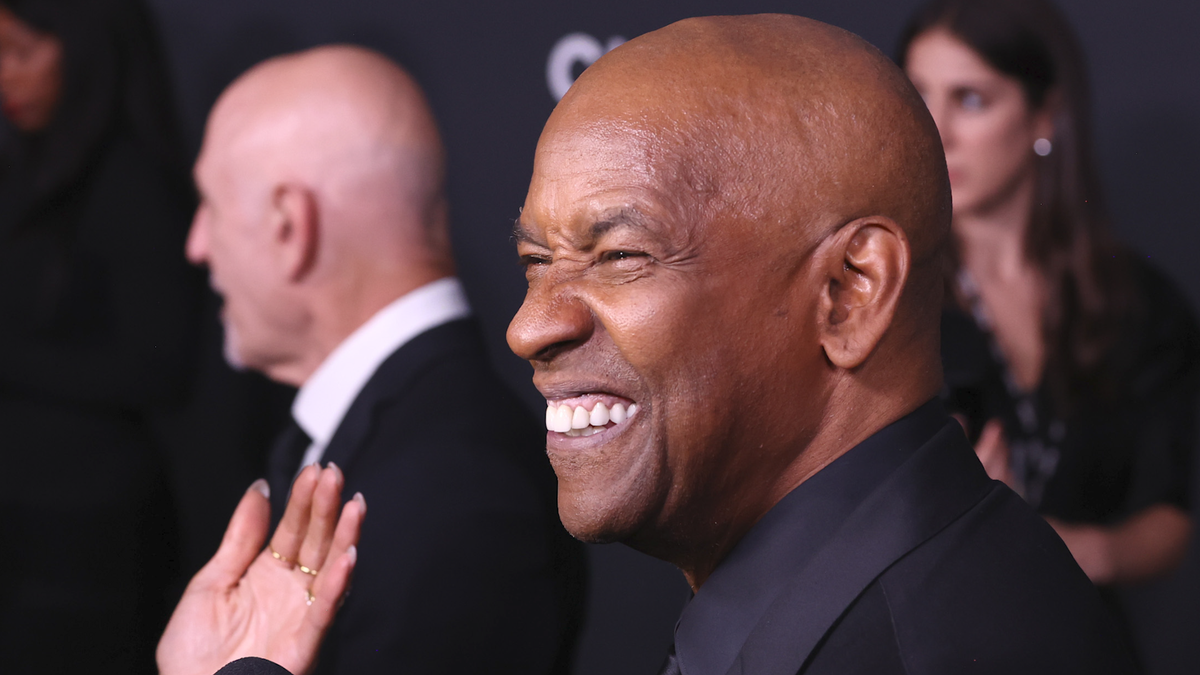 Denzel Washington perfectly recites Shakespeare 47…