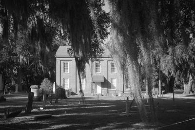 ‘A double-edged sword’: The Gullah Geechee people in a complex struggle over land